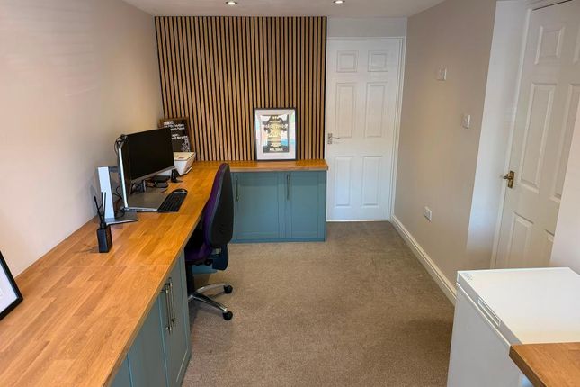33, Granes End, Milton Keynes photo 2