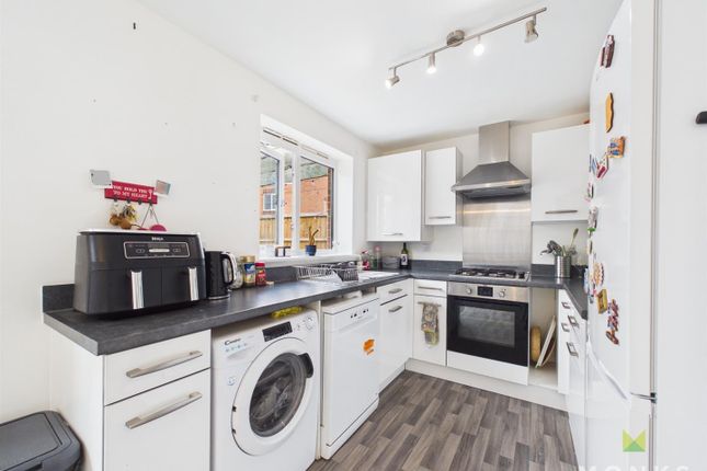 3, Lancer Road, Shrewsbury photo 2