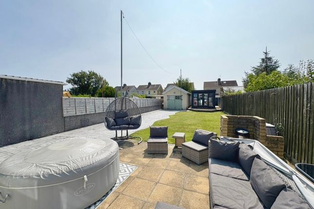 25, Miles Street, Llanelli photo 5