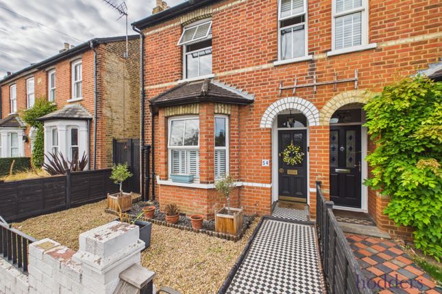 54, Fordwater Road, Chertsey photo 2