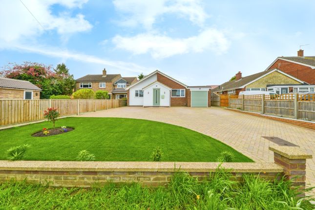 Bungalow for sale in Station Road, Langford, Biggleswade, Bedfordshire