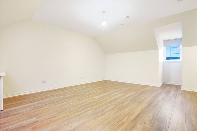 Town house for sale in Provost Crescent, Netherburn, Larkhall, South Lanarkshire