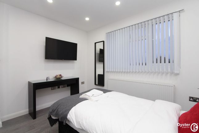 Room 1, 142A Whitchurch Lane,, Edgware, photo 2