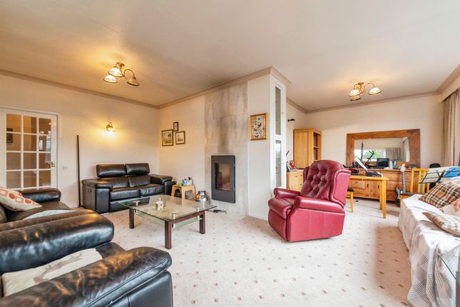 7, Woodlands Drive, Grantham photo 3