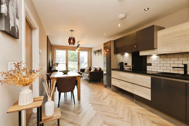 Canyon Meadow, Worksop photo 4