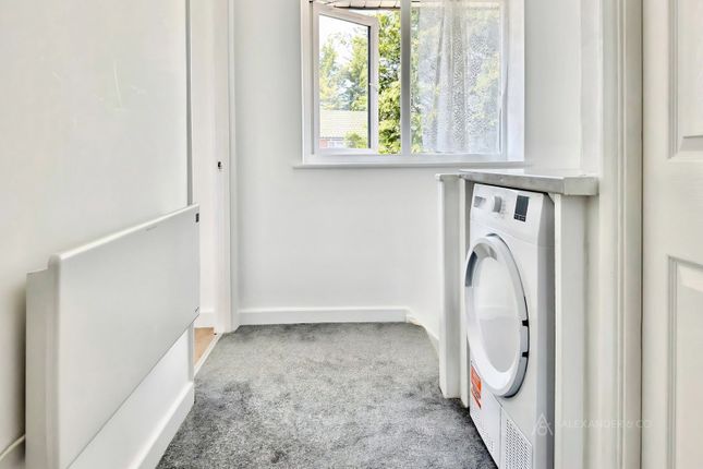 First Floor, 28, Tomlinson Avenue, Bedfordshire photo 4