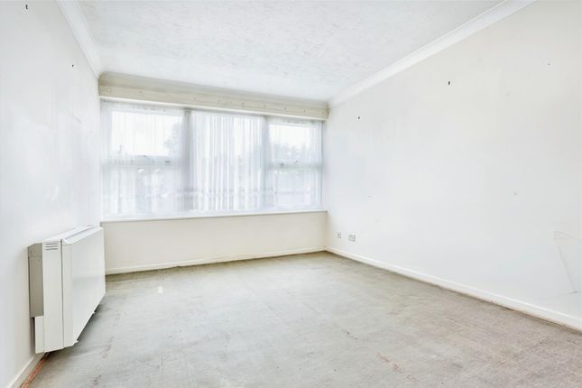 Wilbury Avenue, Hove photo 3