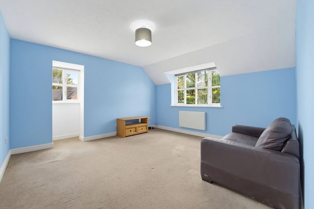 Thetford House,Flat 8, Rembrandt Way, Reading photo 2