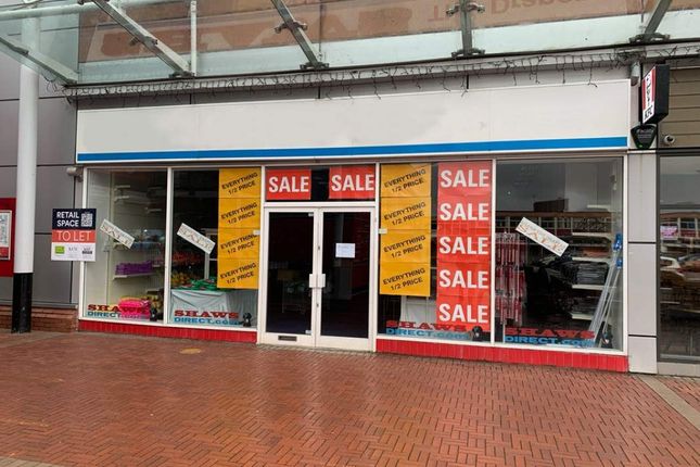 Retail premises to let in 10 General Rees Square, Cwmbran, Cwmbran