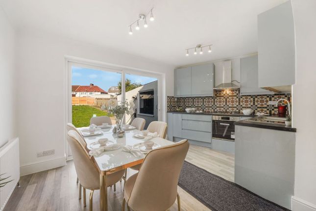 157, Welbeck Road, Harrow photo 4
