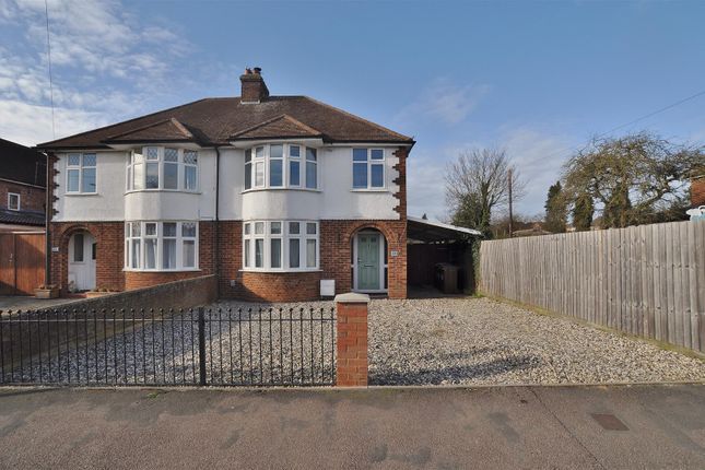 Thumbnail Property for sale in Cambridge Road, Hitchin
