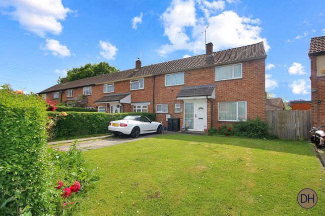 End terrace house for sale in Queens Road, North Weald, Essex