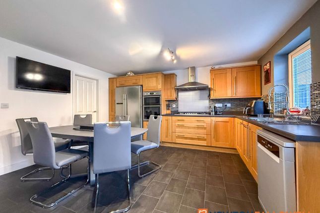36 Marron Court, Newark photo 2