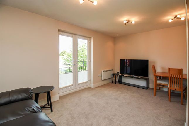 40, Royal Troon Mews, Wakefield photo 4