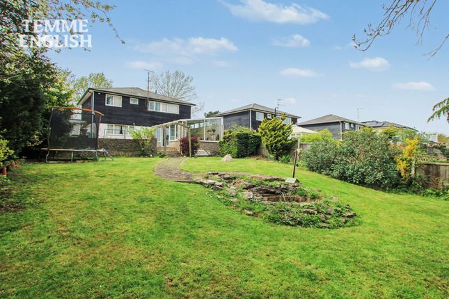9 Fletchers, Basildon photo 2