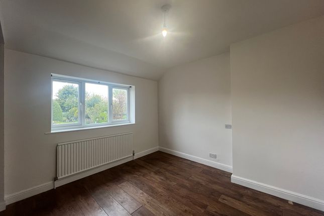 Semi-detached house to rent in Oxford Road, Swindon