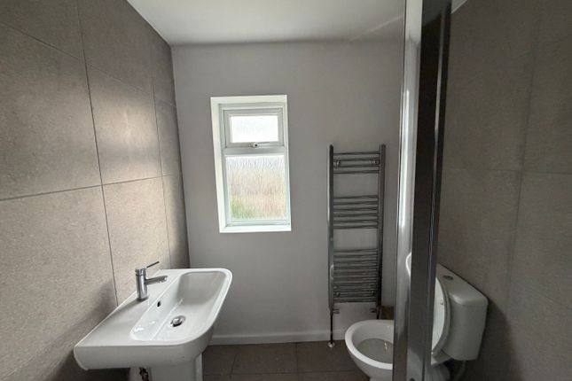 23, Thornton Terrace, Rotherham photo 5