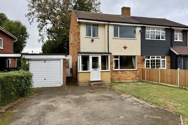 3-bed semi-detached on 31 Deanwood Drive, Parkwood, Gillingham, £215,000