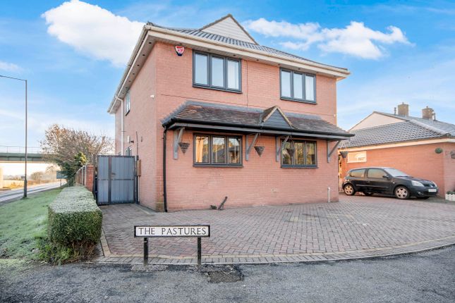 Detached house for sale in 1 The Pastures, Bawtry, Doncaster, South Yorkshire