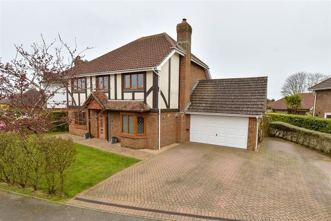 4-bed house on Webster Way Hawkinge, Folkestone, £600,000