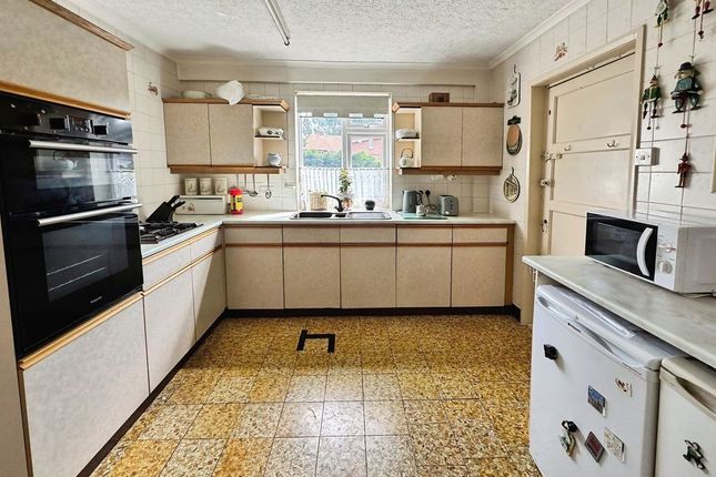 12, Park View, Blaydon-On-Tyne photo 3