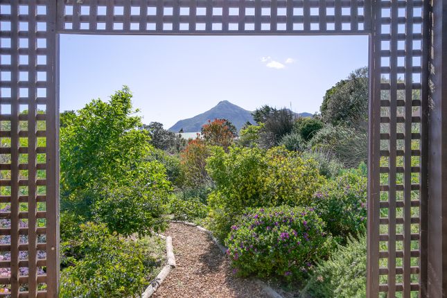 Detached house for sale in Gondolier Close, Noordhoek, Cape Town, Western Cape, South Africa