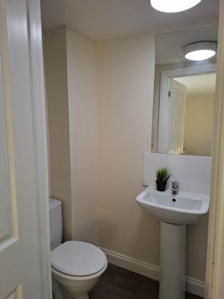 Newgate Street, Worksop photo 3