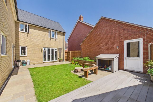 2, Merryweather Street, Aylesbury photo 2