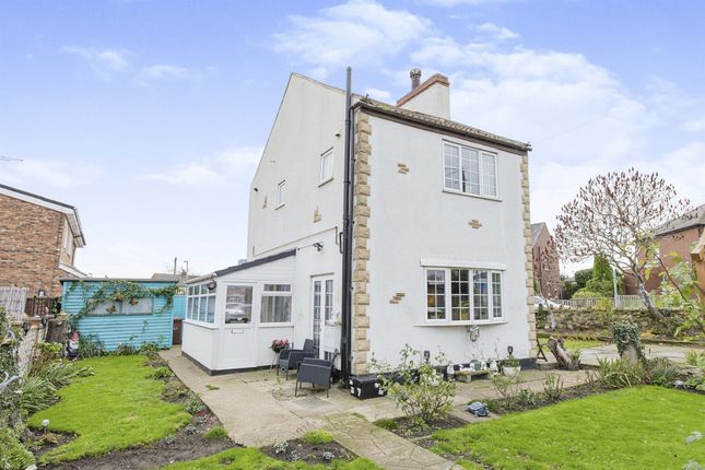 Thumbnail Detached house for sale in Spawd Bone Lane, Knottingley