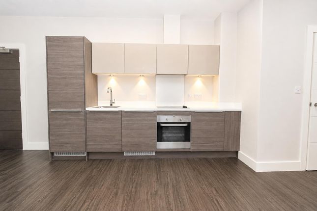 19 Greenleigh Court Dawsons Square Pudsey, Pudsey photo 2