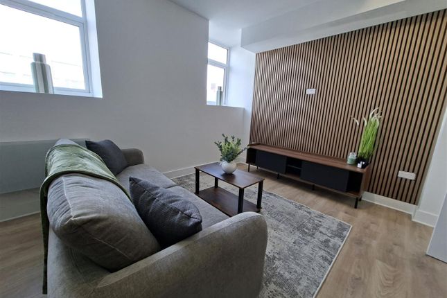 Flat 4 57, Crwys Road, Cardiff photo 4