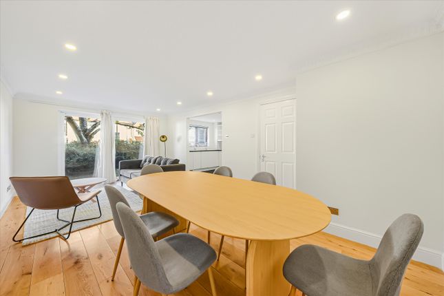 Beechcroft Avenue, London photo 3