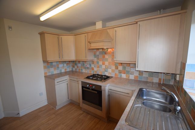 32, Severn Drive, Somerset photo 2
