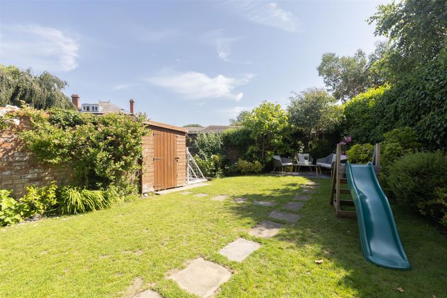 3, Claremont Avenue, Chorley photo 4