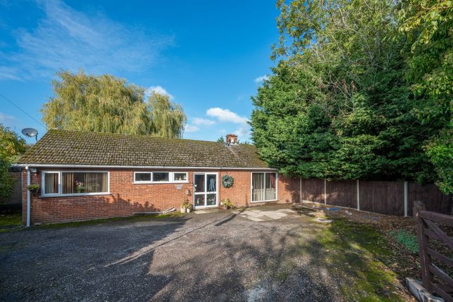 3-bed bungalow on Atherstone Road, Nuneaton, £400,000