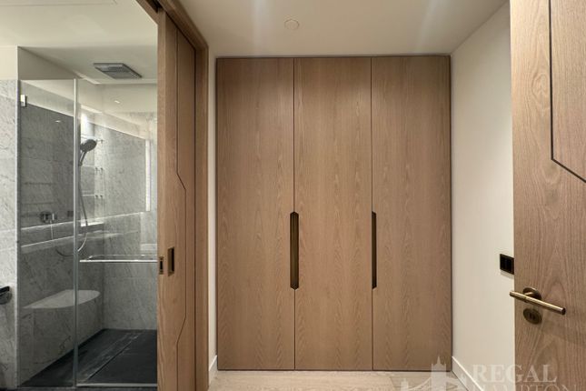 Apartments 2504, City Tower, 1 Nine Elms Lane, London photo 2