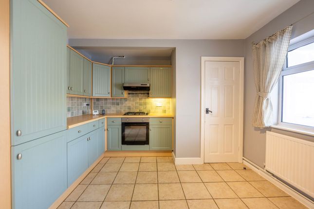 4 Denacre Avenue, Nottingham photo 4