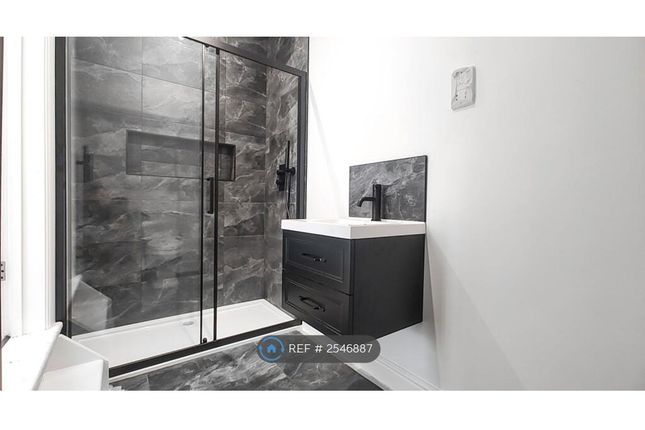 Master Bedroom Ensuite