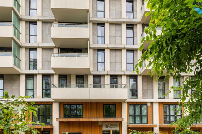 Festuca House, 38 Mirabelle Gardens, London photo 3