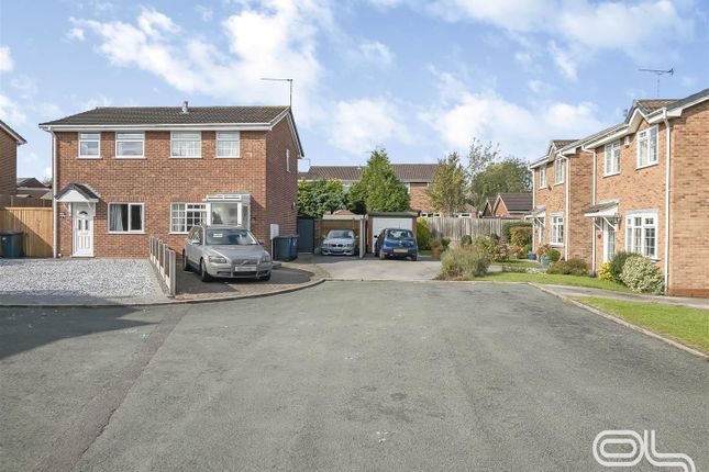 32, Mountbatten Close, Stretton photo 2