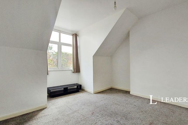 34D, Genesta Road, Essex photo 2