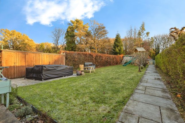 3, Poplar Grove, Greater Manchester photo 4
