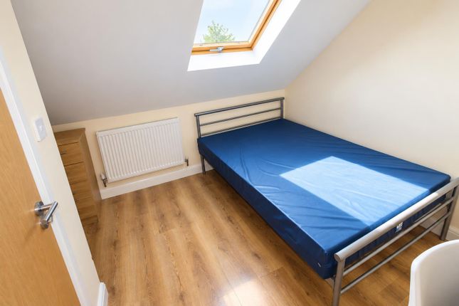 22, Treherbert Street, Cardiff photo 4