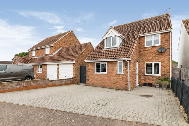 Thumbnail Detached house for sale in Links Way, Thurlton, Norwich, Norfolk