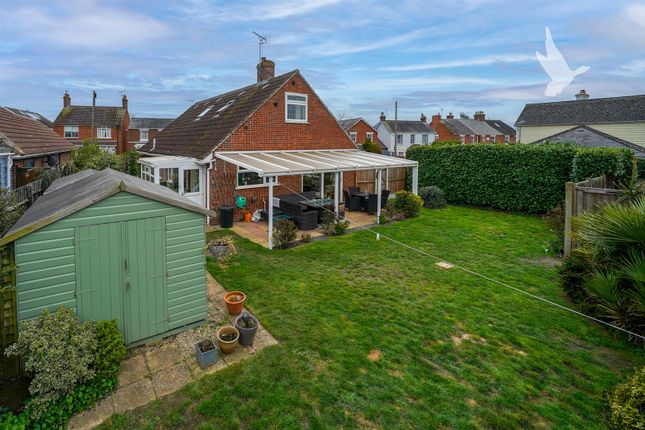 2, Firs Road, Colchester photo 2