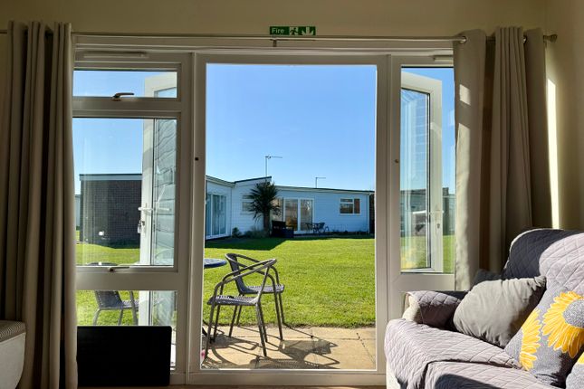 253, Winterton Valley Estate, Winterton-on-sea photo 2