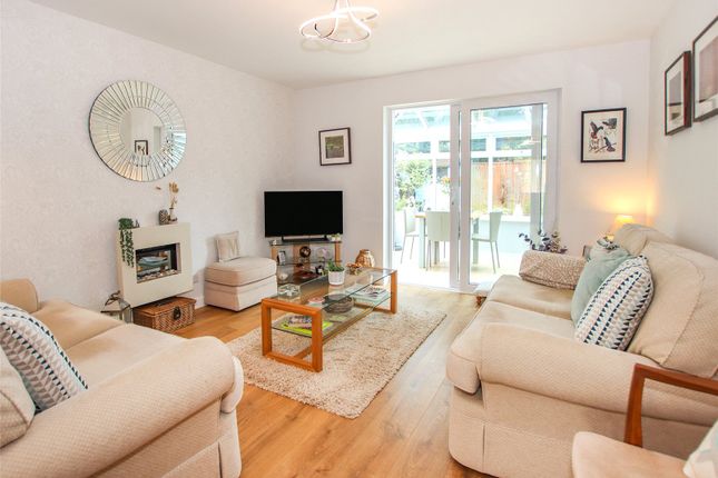 66, Spartina Drive, Hampshire photo 2
