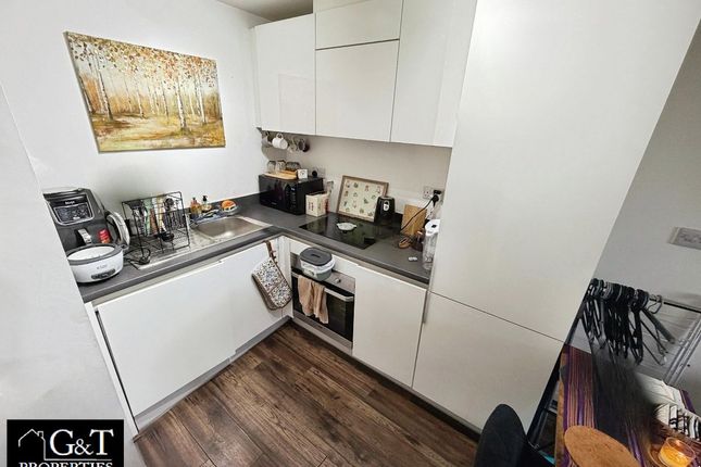 Apartment 305, Landmark, Brierley Hill photo 3