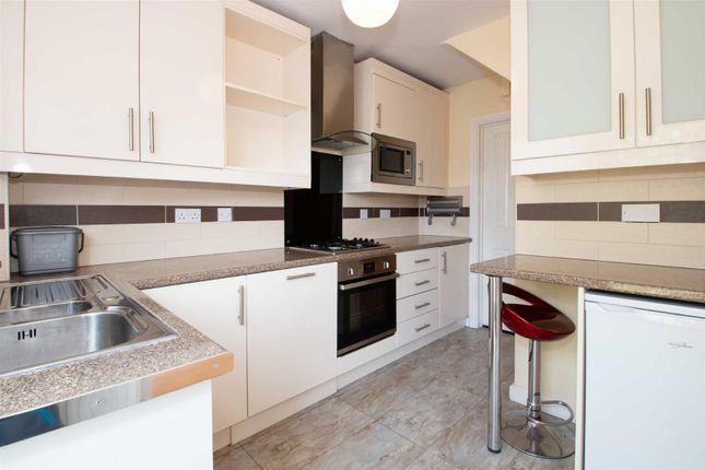 31, Favell Drive, Milton Keynes photo 4