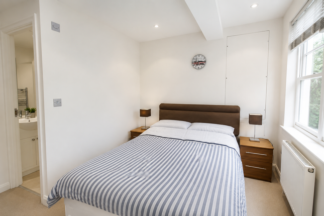 Flat 22, Nell Gwynn House, London photo 4